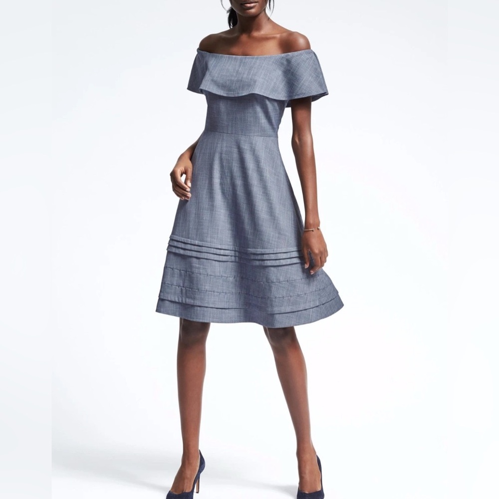 Banana Republic Chambray Off The Shoulder A Line Dress Womens size 12 - Picture 7 of 11